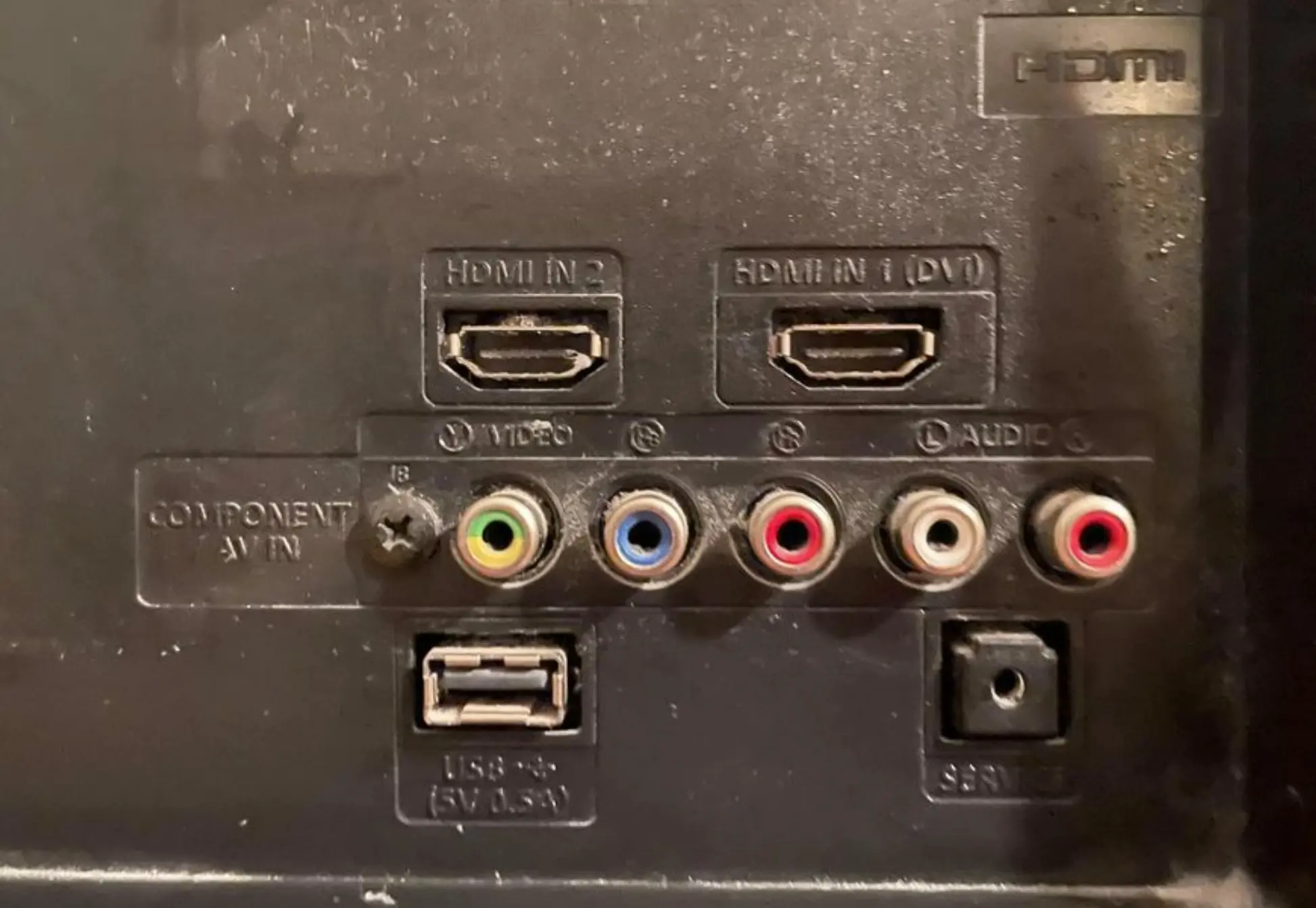 Disconnect all HDMI-connected devices from TV